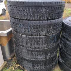 トラックタイヤ 205/85R16 117/115L  LT