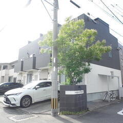 🏡🐶小型犬飼育相談可　屋上ルーフバルコニー　2LDKテラスハウス...