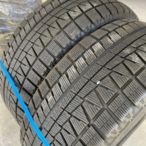 235/50R18 スタッドレス ブリヂストン 18インチ
