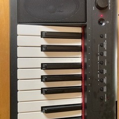 YAMAHA 電子キーボードNPー11
