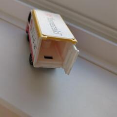 TOMICA　レトロ感バッチリ！トミカ「ヤマザキパンミニカー」の画像