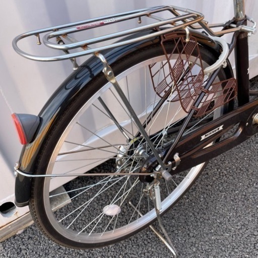 ママチャリ自転車 26インチ オートライト/鍵付き 変速機なし