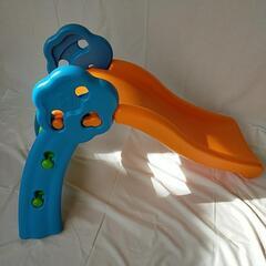 【お取引中】トイザらス　すべり台の画像