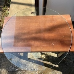 【差し上げます】ガラス製の天板