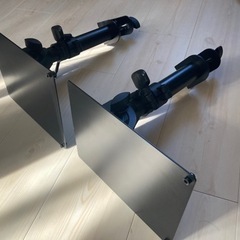 モニタースタンドの画像