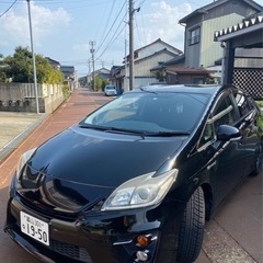 トヨタプリウスGS内装、外装かっこいいです！の画像