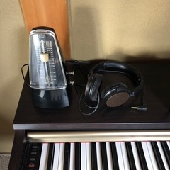 ヤマハピアノＹＤＰ-１５１の画像