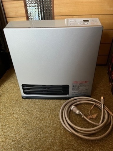 ガスファンヒーター