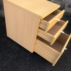 木製 キャビネット ３段引き出し キャスター付き  横幅37cm ×高さ51cm ×奥行42cmの画像