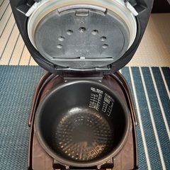 炊飯器　日立　RZ-XV100BKMの画像