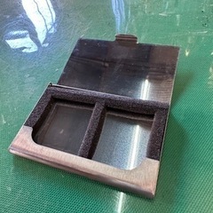 スチール製名刺入れの画像
