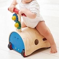 すくすくウォーカー