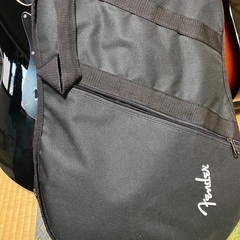 Fender フェンダー エレキベース AERODYN黒の画像