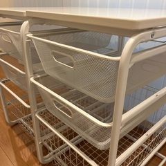 IKEA アルゴート　衣類収納　メッシュカゴ　引き出し完成品2つの画像