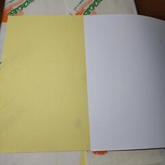 コピー用紙A4　クリーム64g/㎡の画像