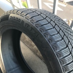 コンチネンタル スタッドレスタイヤ 215/50R17 95Tの画像