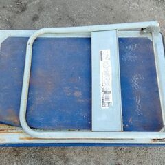 折りたたみスチール台車の画像