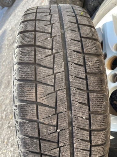 205/60R16 ミニバンスタッドレスタイヤ