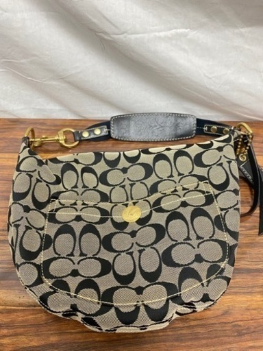 O2311-048 COACH シグネチャーワンショルダーバック　シミ汚れ有　現状お渡し