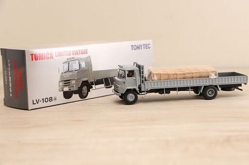 TOMIKA トミカ リミテッドヴィンテージ LIMITED VINTAGE LV-108 日産 ディーゼル サングレイト (P1688ykwY)