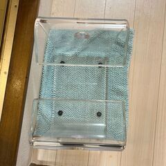 アクリル椅子（くぐり椅子）　無料で差し上げますの画像