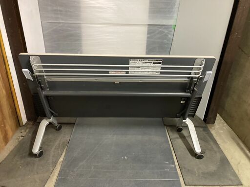 コクヨ  スタックテーブル  1500