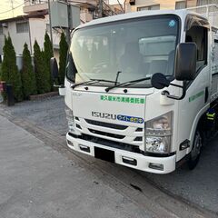 ゴミ収集車の運転手、助手　大募集！