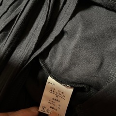 黒　長袖ロングTシャツ　ほぼ新品の画像