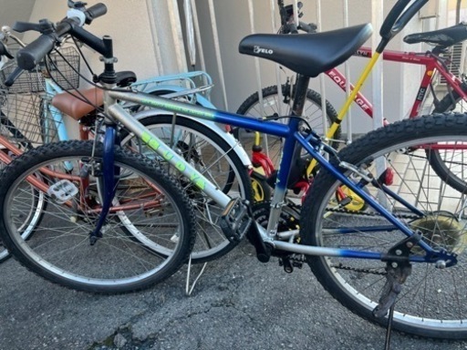 ジモティで譲って頂きましたが