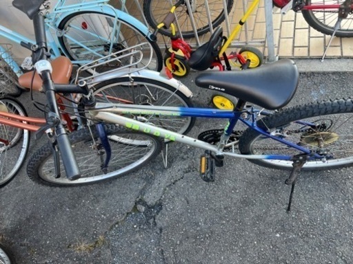 ジモティで譲って頂きましたが