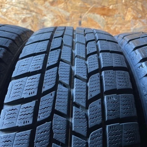 バリ山　GOODYEAR ICENAVI6 195/65R15 スタッドレス　タイヤ　2019年製　15インチ