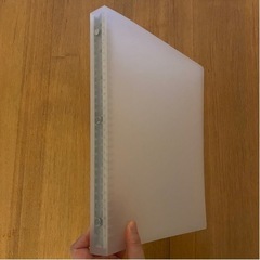 『無印良品』ポリプロピレンバインダーＡ４(３０穴)×6の画像