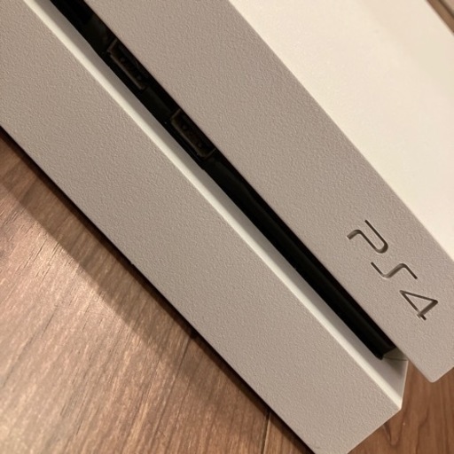 【お取引中】プレーステーション4 プレステ4 本体＆コントローラー＆ケーブル5本