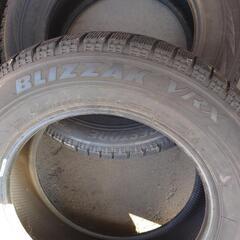 値下げしました　BRIDGESTONE　BLIZZAK　VRX 205/65/16　スタッドレス