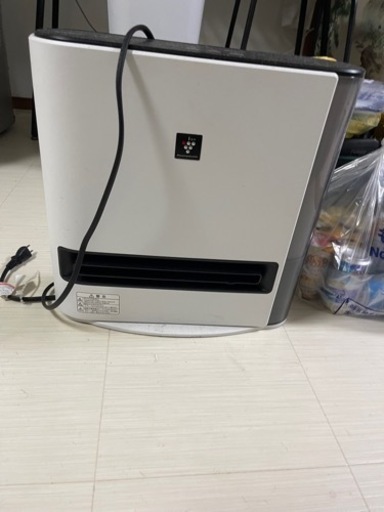 SHARP プラズマクラスター加湿セラミックファンヒーター　中古