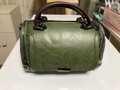 可愛い　緑　バッグ　未使用品