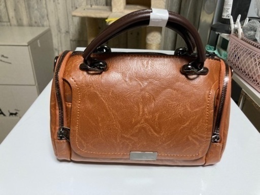カワイイ　茶色　バッグ　新品
