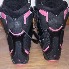 ディーラックス スノーボードブーツ レディースの画像