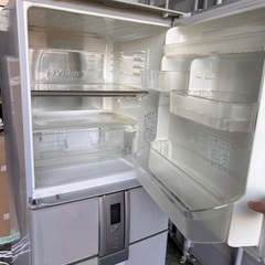 引越しで要らなくなった大型冷蔵庫、あげます。引取限定の画像