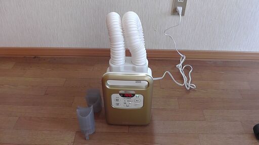 ふとん乾燥機  FK-WJN1 　一度のみ使用
