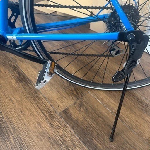 使用回数3回、室内保管)ADEL28インチ 自転車