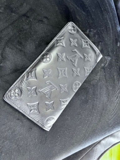LOUIS VUITTON ルイヴィトン 長財布