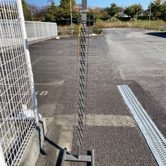 パンフレットスタンド