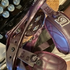 Burtonボードとブーツの画像