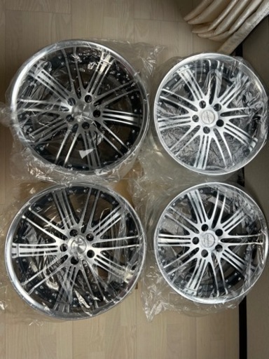 ⭐︎新品未使用品⭐︎work VARIANZA F2S ホイール四本　バルブ付き