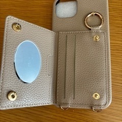 iPhone15 プラス ケース