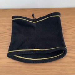 adidas ネックウォーマー　黒の画像