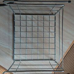 （お話し中）キッチン 流し台で使用するラックの画像