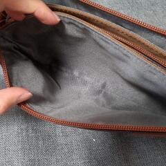 肩掛けバッグの画像