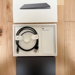 Mac mini、Magic Keyboard、Magic Trackpad 2の画像
